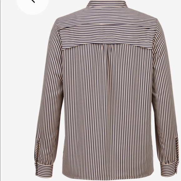 NWOT Sabié collarless button down blouse - Picture 3 of 3